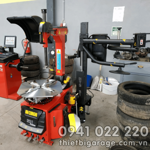 Máy ra vào lốp xe con Corghi ProLine 321 – Giải pháp chuyên nghiệp cho garage ô tô