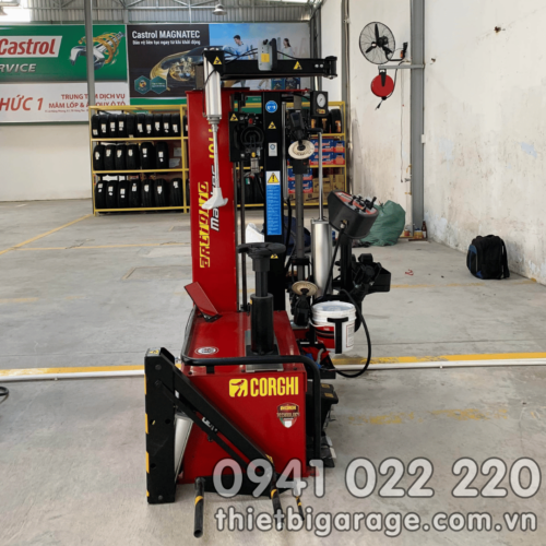 Máy ra vào lốp xe con điều khiển tự động Corghi ARTIGLIO MASTER JOLLY | Giải pháp cho garage chuyên nghiệp