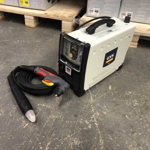 Tại sao EASYCUT 40 phù hợp với xưởng sửa chữa ô tô?